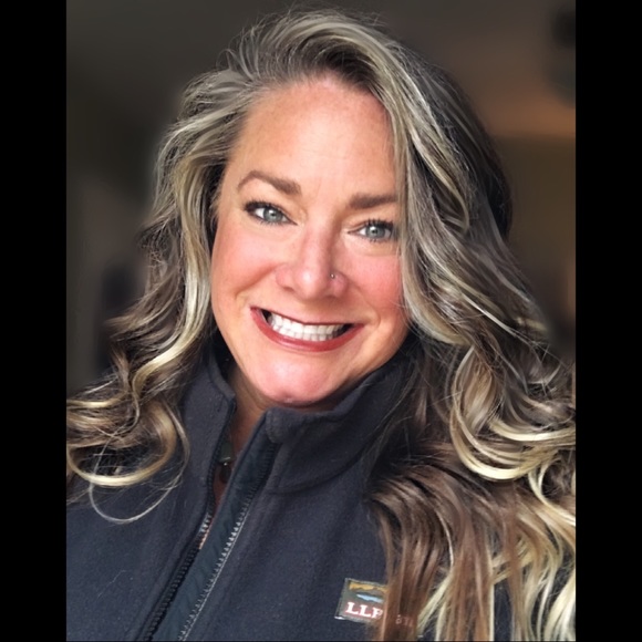 Meet your Posher, Amy - Picture 1 of 8